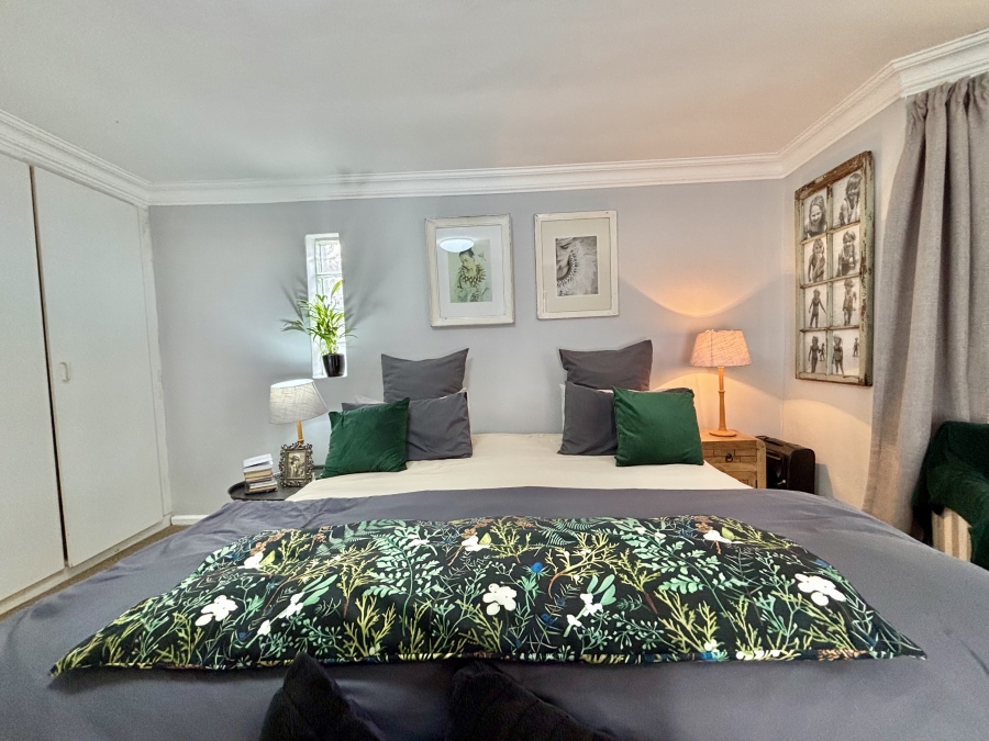 5 Bedroom Property for Sale in Vierlanden Western Cape